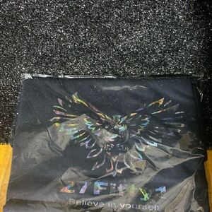 Brand new 2751 believing yourself T-shirt size M